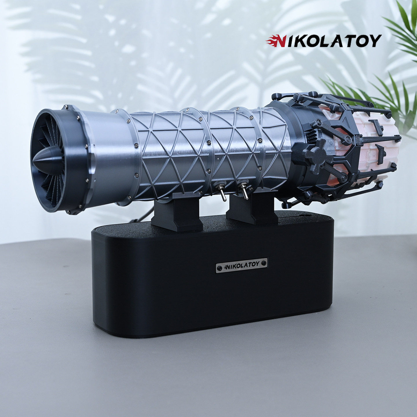 NIKOLATOY Turbofan-motormodel  - Office Tech For Men recensie en prijs